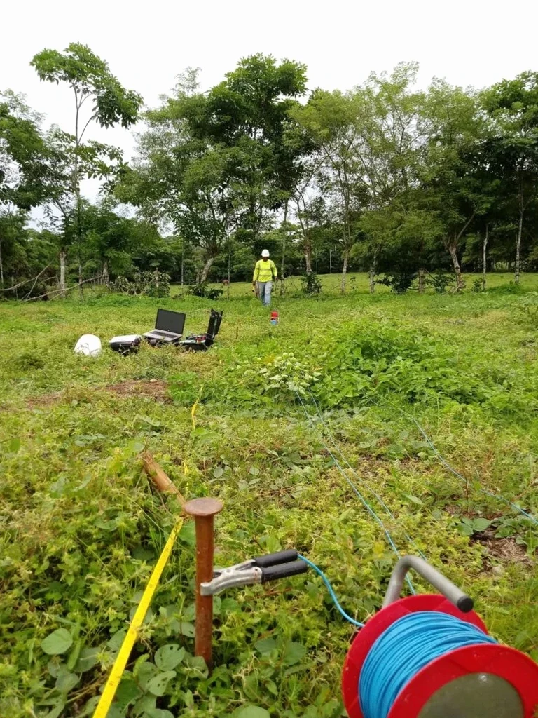 Diseño de Vibrocompactación en Osorno: Mejoramiento de Suelos con Control Técnico Local